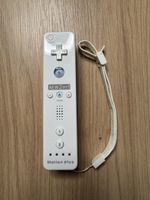 Wii Fernbedienung NEW 2in1 Motion Plus weiss gebraucht