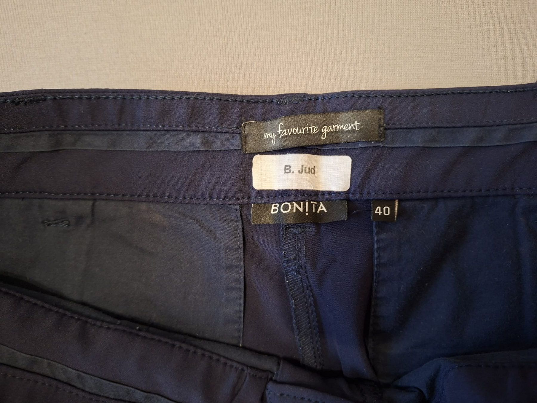 Bonita Pantaloni: Stoffhose Gr. 40 – Usato da Wängi venduto da rah_j_ 2