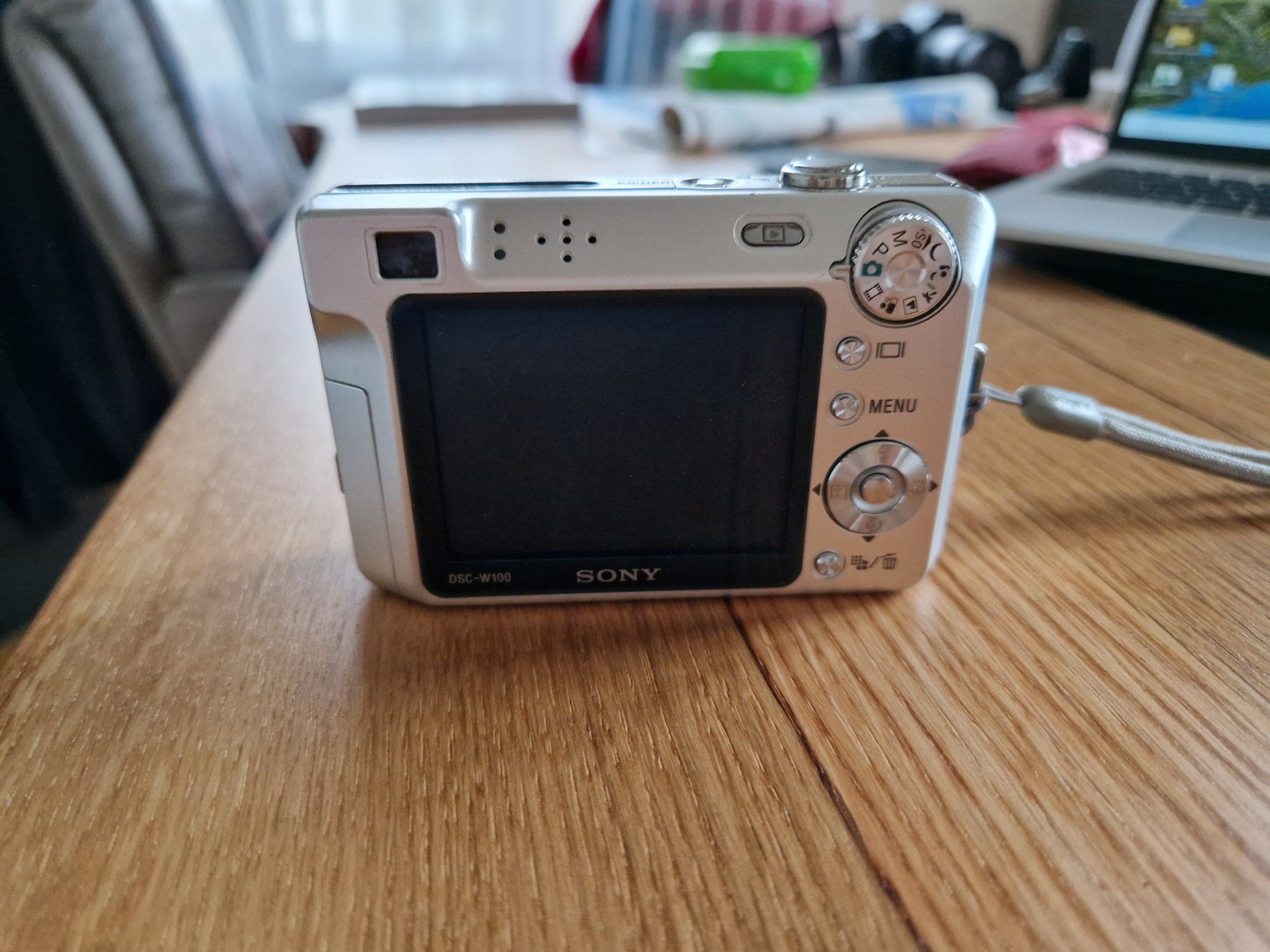 Sony Fotocamera: Fotokamera – Usato da Schwarzhäusern venduto da Daspi 2