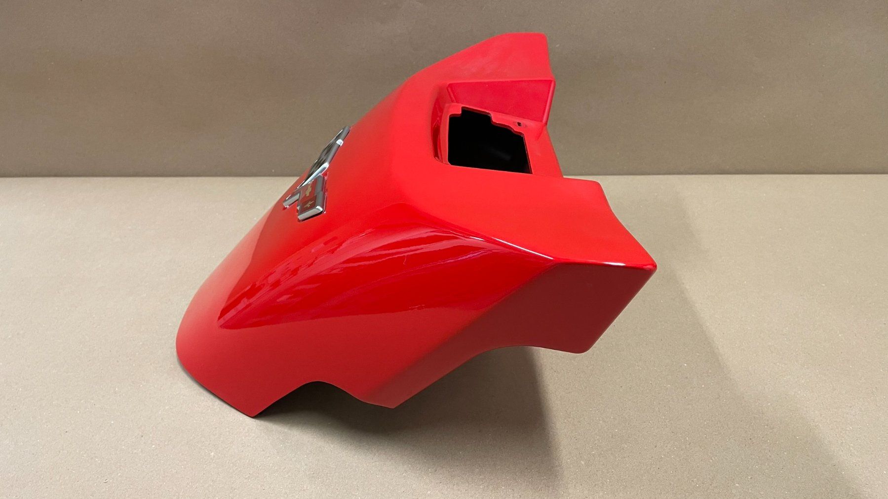 Chevrolet Accessori per altri veicoli: Chevrolet Corvette C6 Waterfall Convertible – Usato da Spreitenbach venduto da Hemilex 3
