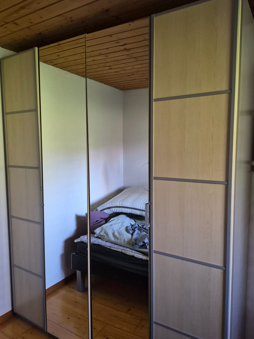 Conforama Armadi: Kleiderschrank Gross – Difettoso da Maienfeld venduto da PKIC 6