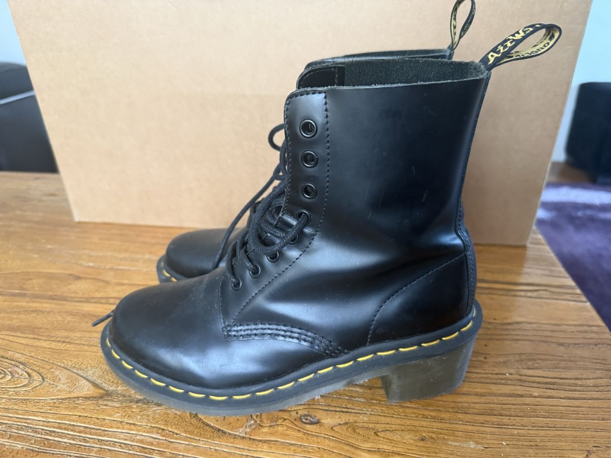 Dr. Martens Scarpe da donna: Dr. Martens Clemency boots. Size 39. Little worn – Usato da Veyrier venduto da EleMast 1
