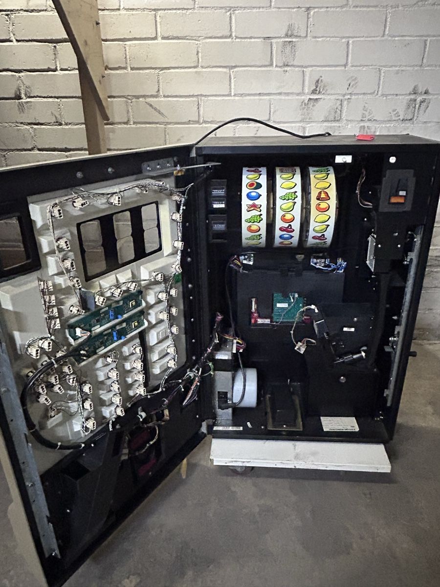Spielautomaten: machine à sous Pralex SA – Gebraucht aus Miécourt von arm_9nhx 3