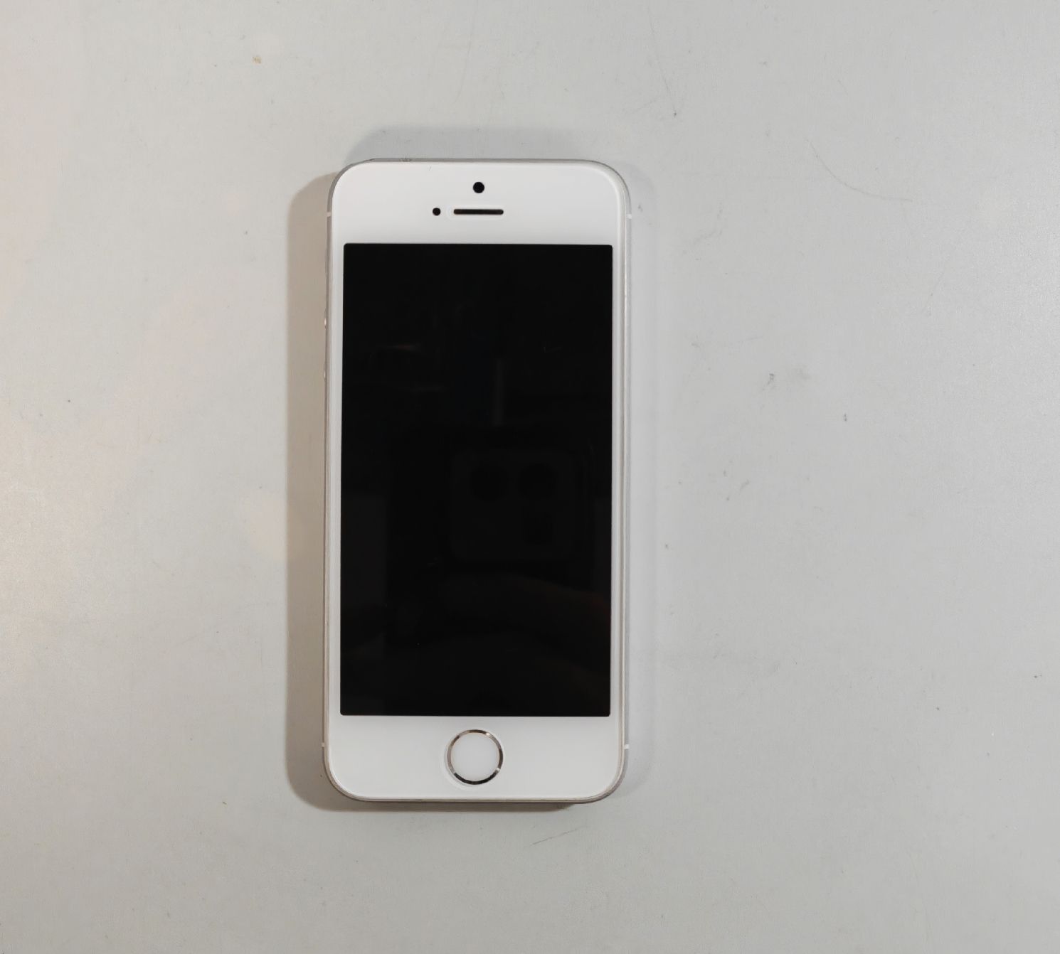 Apple Handys / Smartphones: iPhone SE – Gebraucht aus Ehrendingen von Rocky985