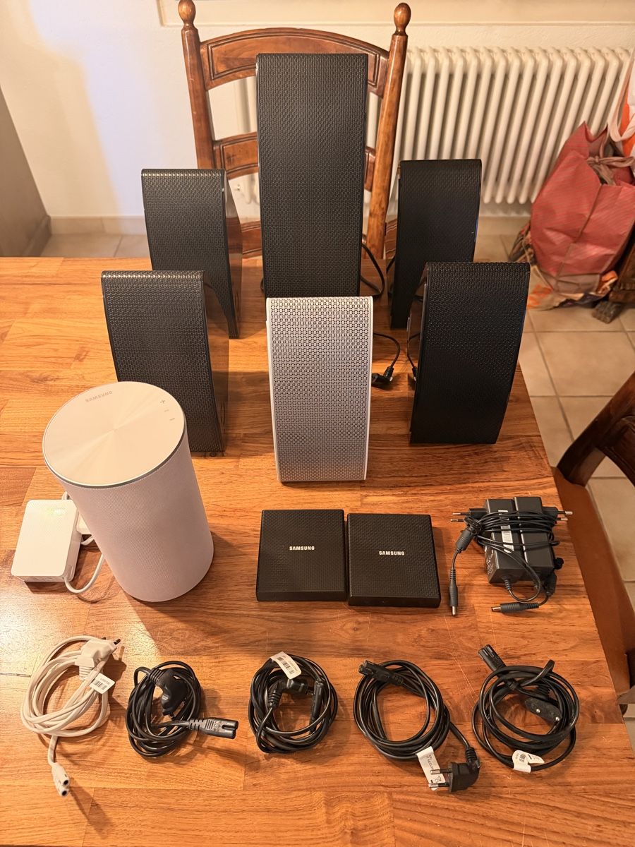 Samsung Lautsprecher: Samsung Multiroom Audio System mit 7 Lautsprechern – Gebraucht aus Malters von Sephiroth2th