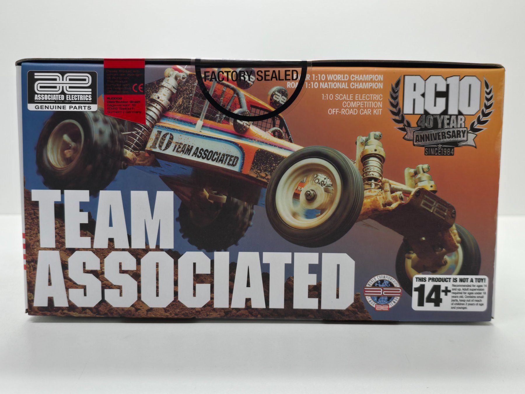 Modellismo RC: Team Associated RC10 40 Anniversay 6007 – Nuovo e nell'imballaggio originale da Oetwil am See venduto da diablo67 6
