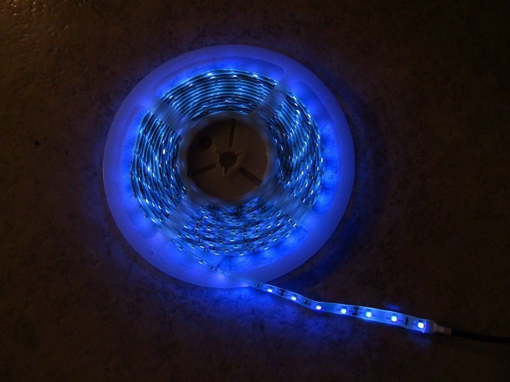 UV-LED Streifen  Kaufen auf Ricardo