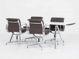 Wogg Tisch 7 von Hans Eichenberger