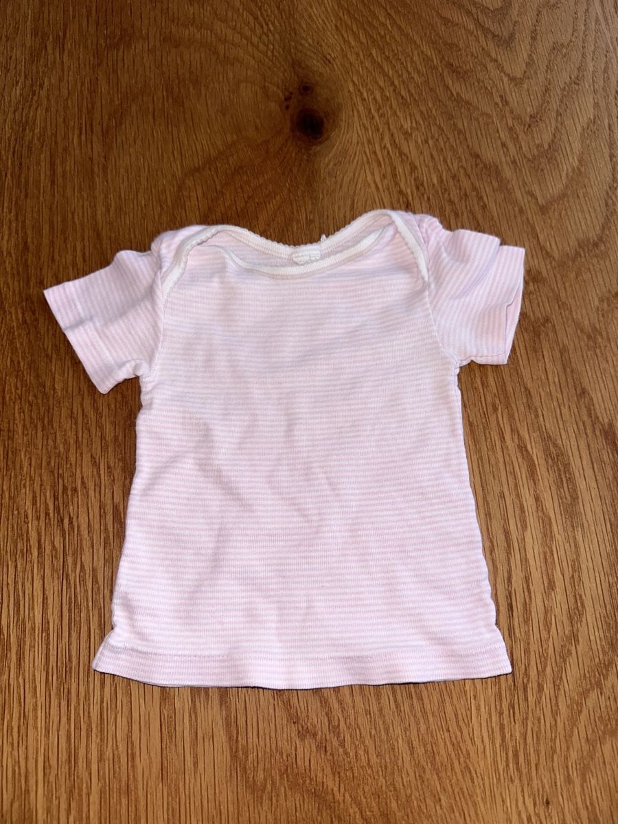 Camicette, T-shirt & Top: Gr 62  unterhemd mädchen – Usato da Wettingen venduto da hak_52m8