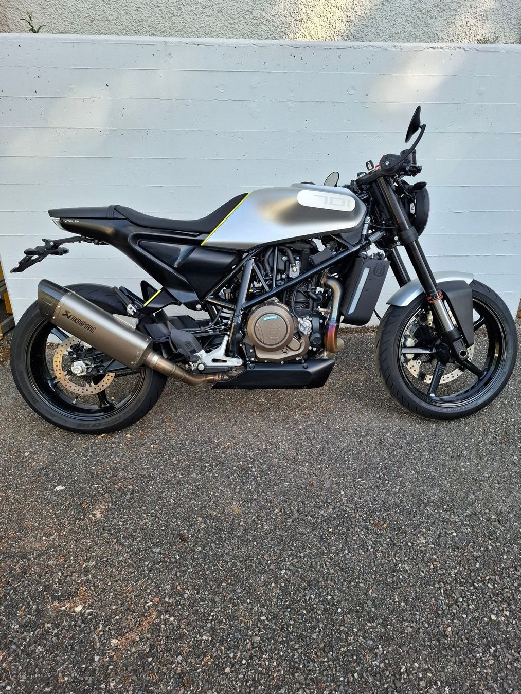Husqvarna Strada: Husqvarna Vitpilen 701 – Usato da Fischbach-Göslikon venduto da ssbs