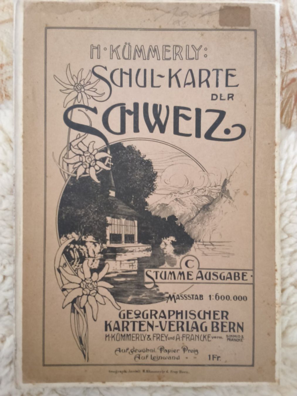 Cartes géographiques & atlas: Set mit 8 antiken CH schulkarten ab 1900 - 1958 – D'occasion à Hallau par histoiremerveilleuse 2