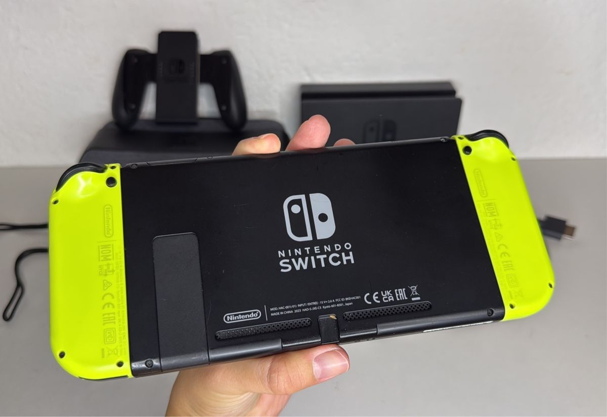Nintendo Console: NINTENDO SWITCH CONSOLE  🎮 – Usato da Ehrendingen venduto da bubulence 1