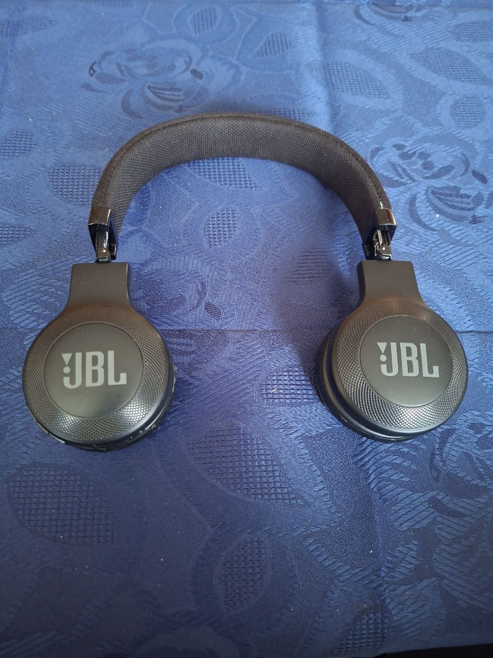 JBL Cuffie: JBL Kopfhörer Over-Ear gebraucht mit Mängel – Usato da Marbach LU venduto da antanarivo