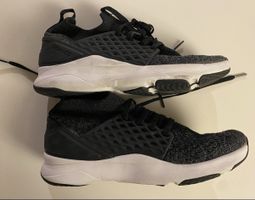 Domys Gym Schuhe, Grösse 36