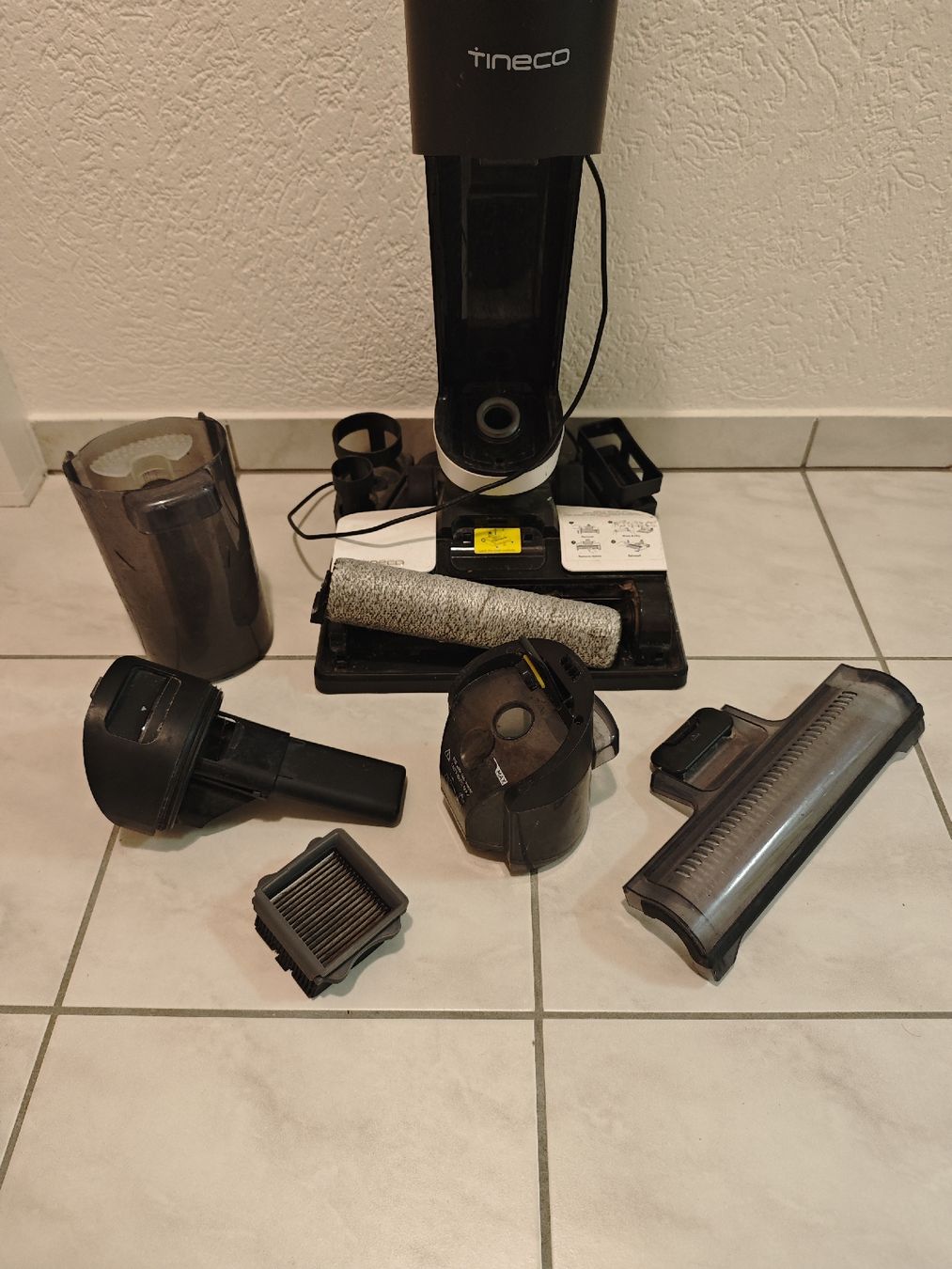 Tineco Aspirapolveri & Accessori: Tineco Wireless Wet Vacuum/Mop Vacuum – Usato da Oberengstringen venduto da plm_7kb7 1