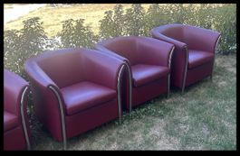 Lots de 5 fauteuils en cuir rouge marque guiliomarelli