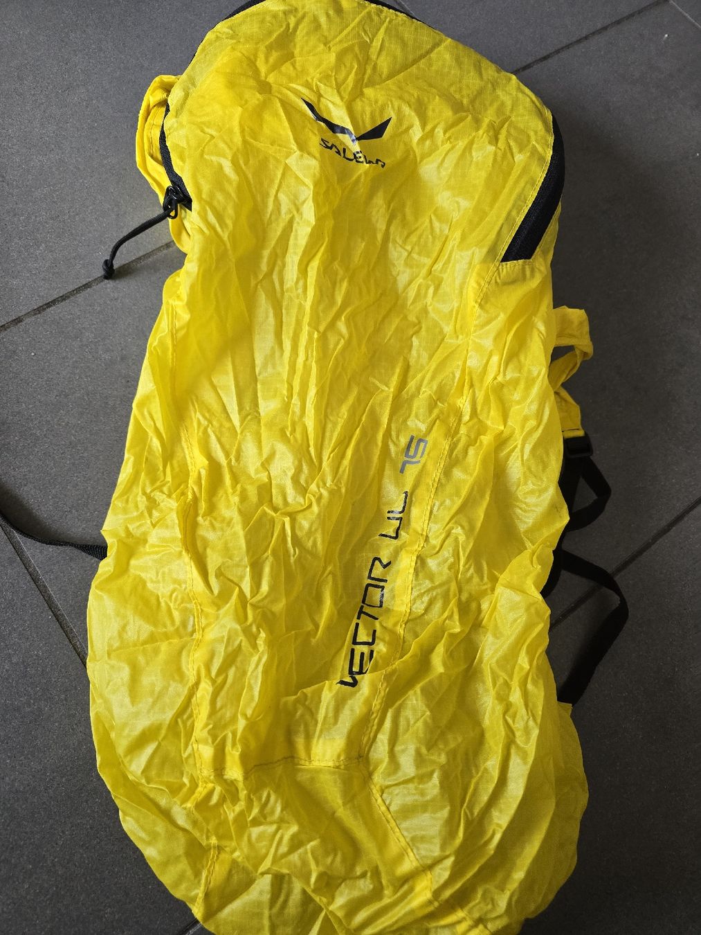Zaini: sac à dos pliable ultra léger – Usato da Bulle venduto da jul_knn6