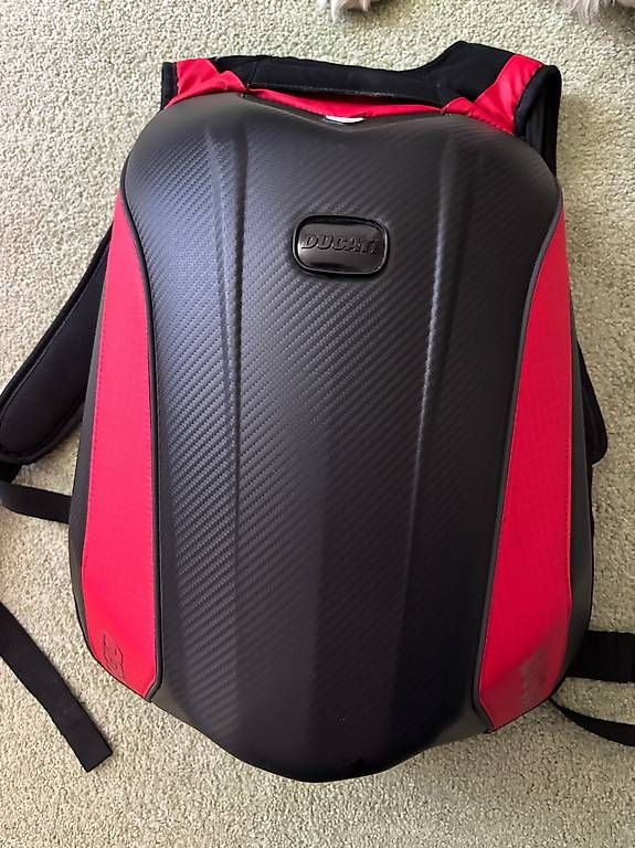 Zaini: Sac à dos Moto Ducati Ogio  – Usato da Martigny venduto da vit_q5v9