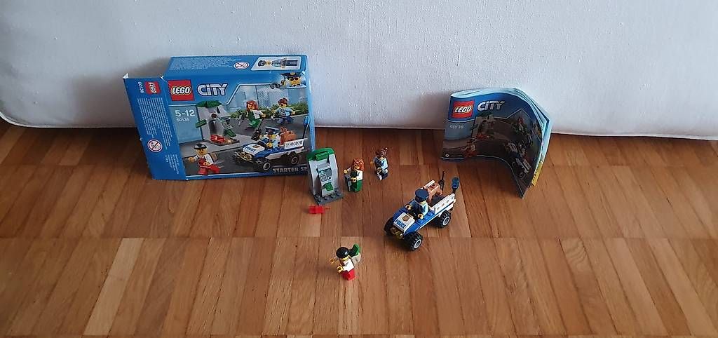 Jouets: Lego City 60136 Polizeistarterset – D'occasion à Wallisellen par Richtema
