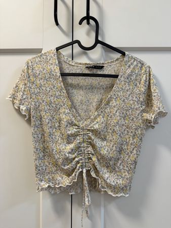 Shein Crop Top, Blumig, Gr. S, Sommerlich & Trendy!