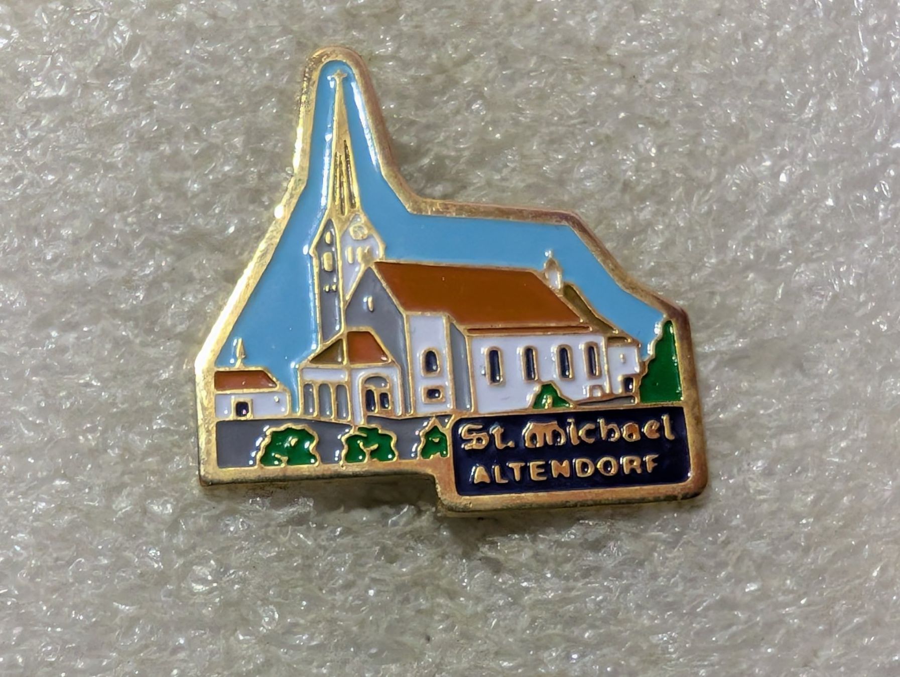 Placchette & Badge: Ansteckpin 186: St. Michael Altendorf – Usato da Oppligen venduto da Pin-Fall-Shop