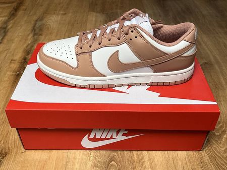 Nike Dunk Low Rose Whisper / Zartrosa / 42 / NEU / Sneaker