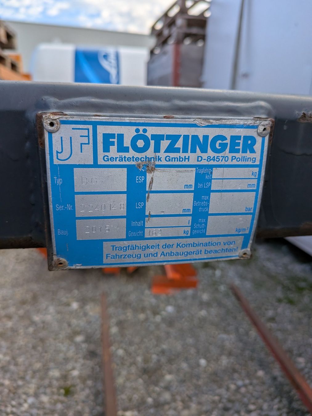 Accessori per presse e avvolgimenti: Ballengabel Frontlader Anbaugerät gebraucht – Usato da Aarburg venduto da Ferrarinero 2