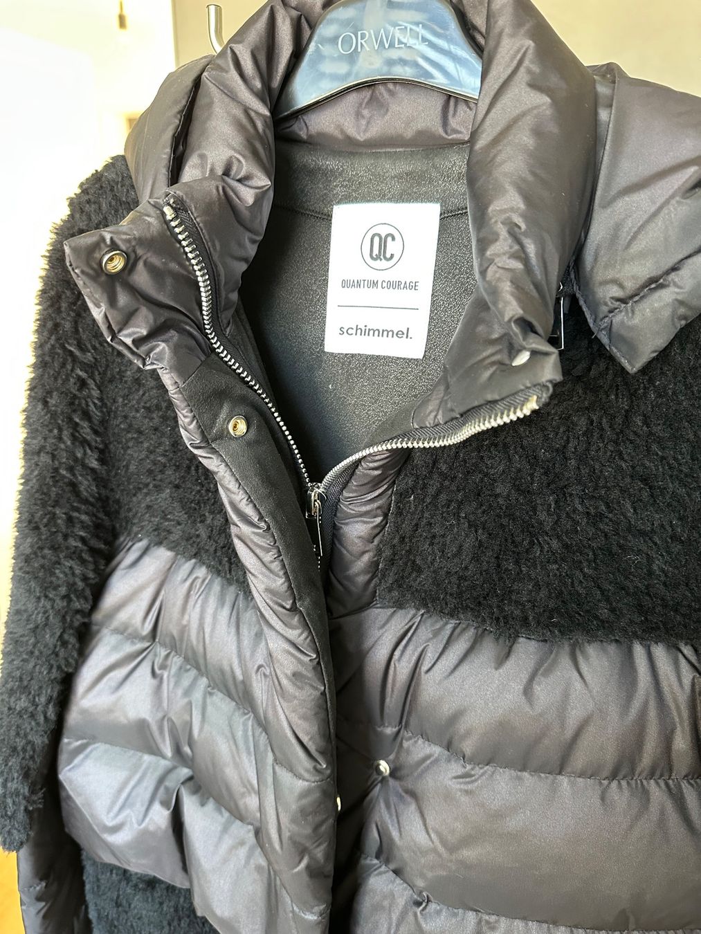 Cappotti: Daunen- Fellmantel – Usato da Zollikon venduto da BeatriceN01