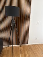 Stehlampe