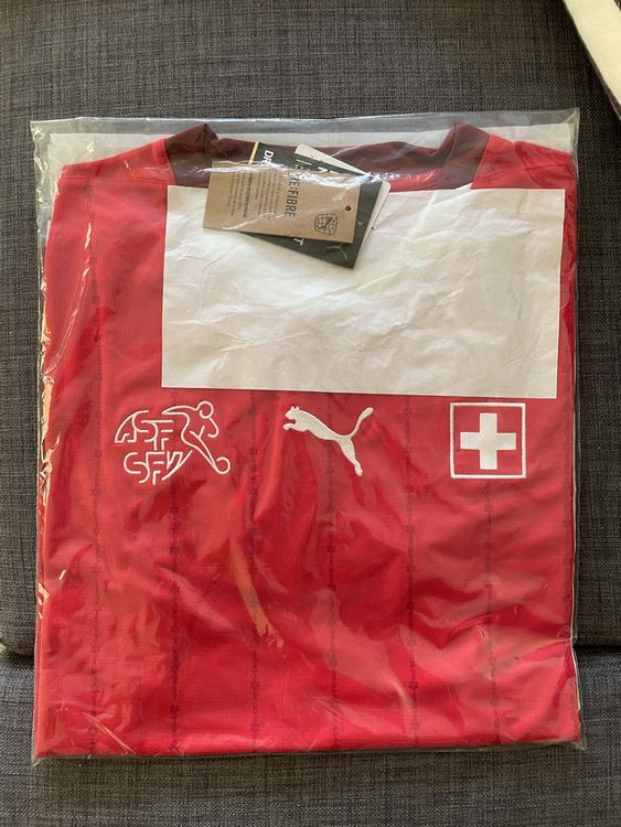 Schweizer Nati Trikot EM 2024, Grösse M, Puma (Neu und originalverpackt