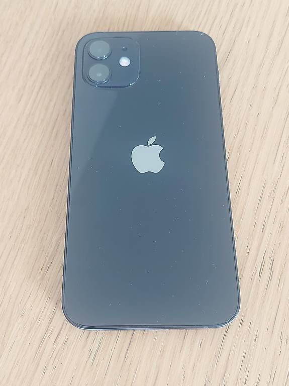 Portables: iPhone 12, 128 GB, Schwarz + Zubehör – D'occasion à Burgdorf par ada_k9bs 2
