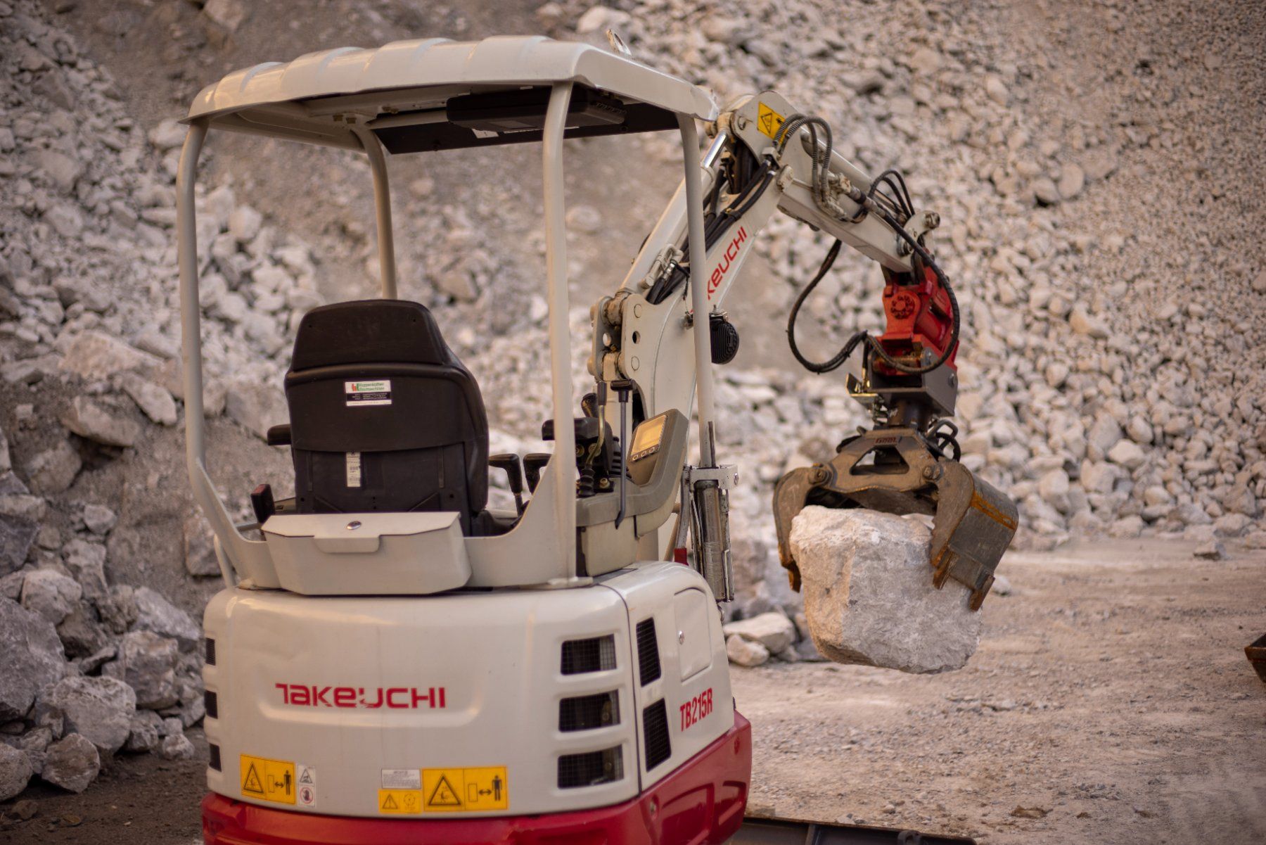 Takeuchi Excavateurs: Bagger Takeuchi 1,7t mieten – D'occasion à Frutigen par cmaster02 2