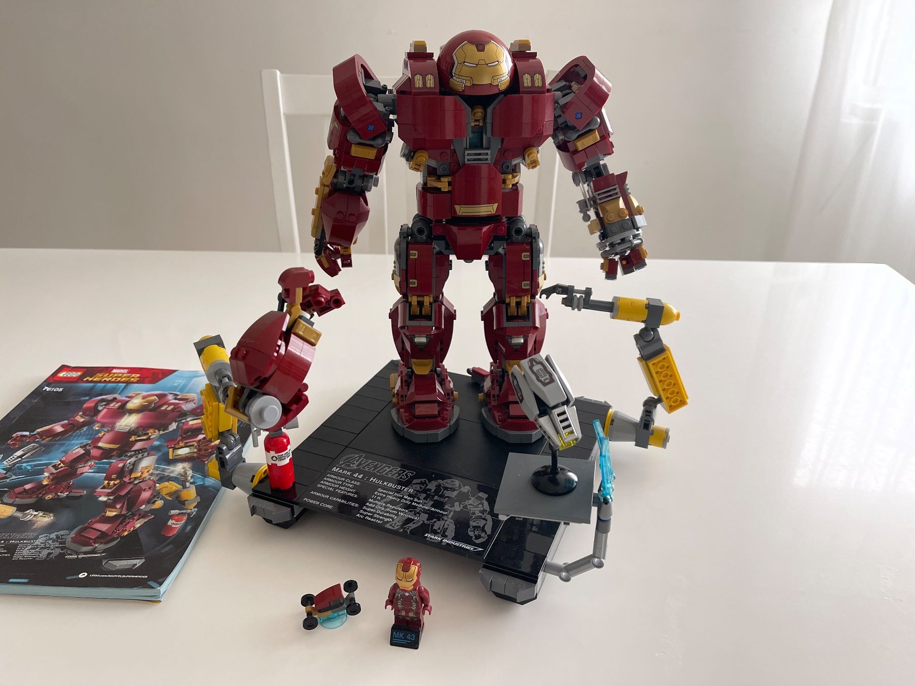 Lego Jeux de construction: LEGO Marvel 76105 Hulkbuster: Ultron Edition – D'occasion à Burgdorf par Pistar