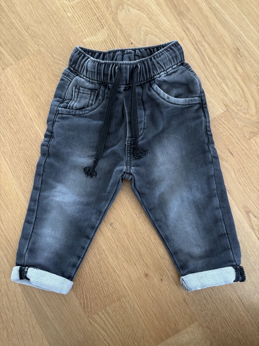 Pantaloni: Stylische Jeans Gr. 74 – Usato da Remetschwil venduto da est_zk69