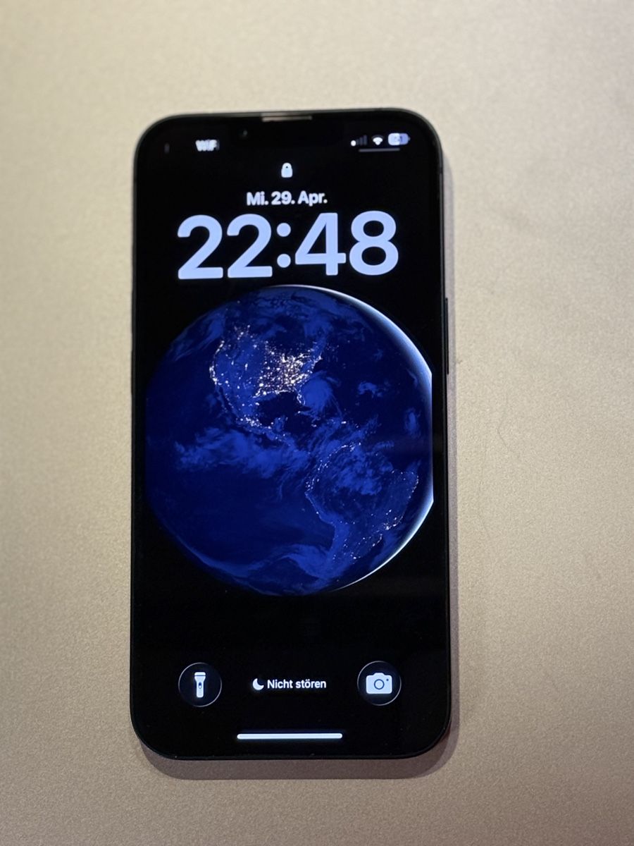 Apple Telefoni cellulari / Smartphones: iPhone 13 - Midnight - 128GB – Usato da Zürich venduto da AH8001 4