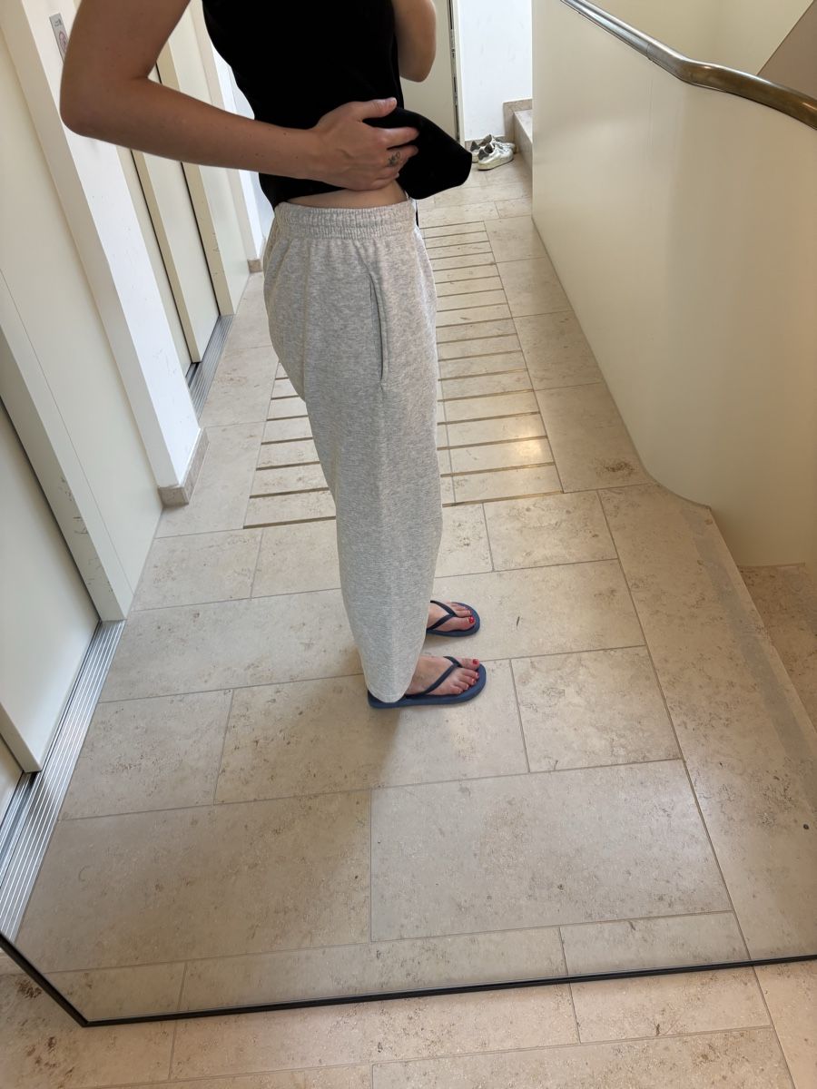 Pantaloni: Sweatpants grey size M good condition – Usato da Zürich venduto da mps_9cp7 3