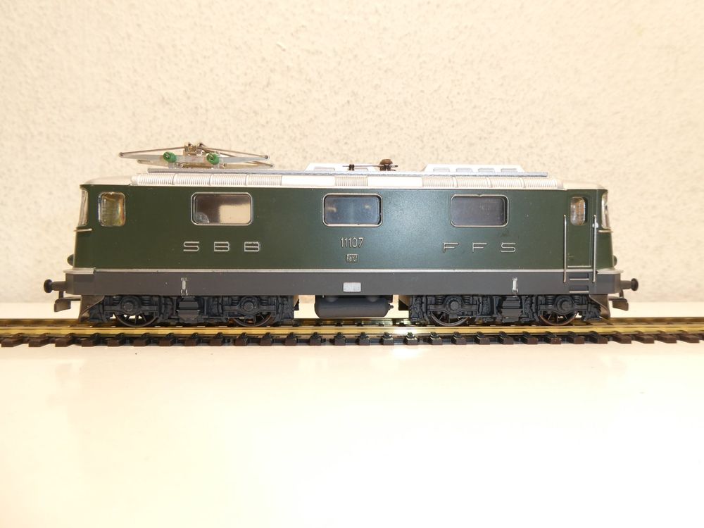 Hag Modelleisenbahnen: HAG Lokomotive SBB 11107 Re 4/4 HO (16) – Neu (gemäss Beschreibung) aus Luzern von Morgart1315 1