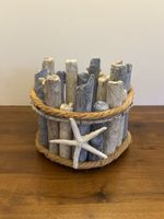 Maritimes Deko Blumentopf aus Treibholz & Muscheln