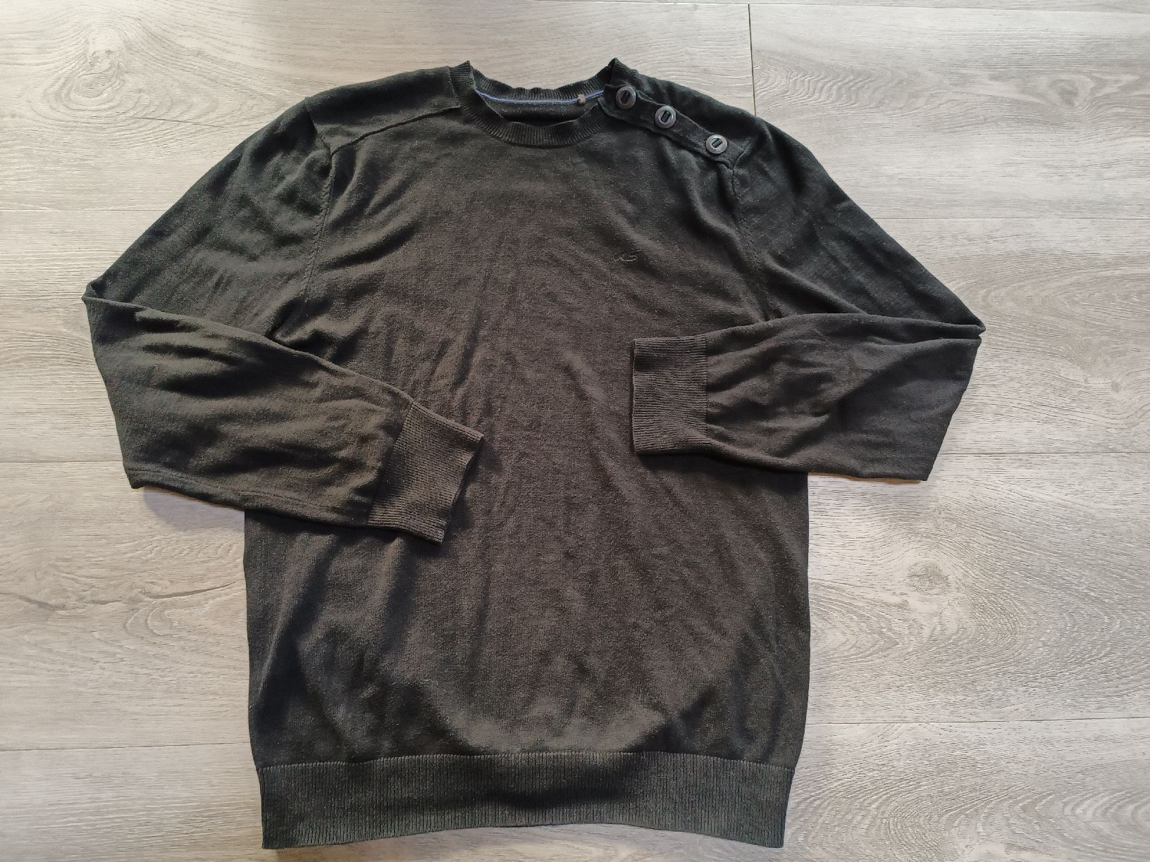 Maglioni & Felpe: Schöner Pullover M/L – Usato da Bätterkinden venduto da Elefantenzoo