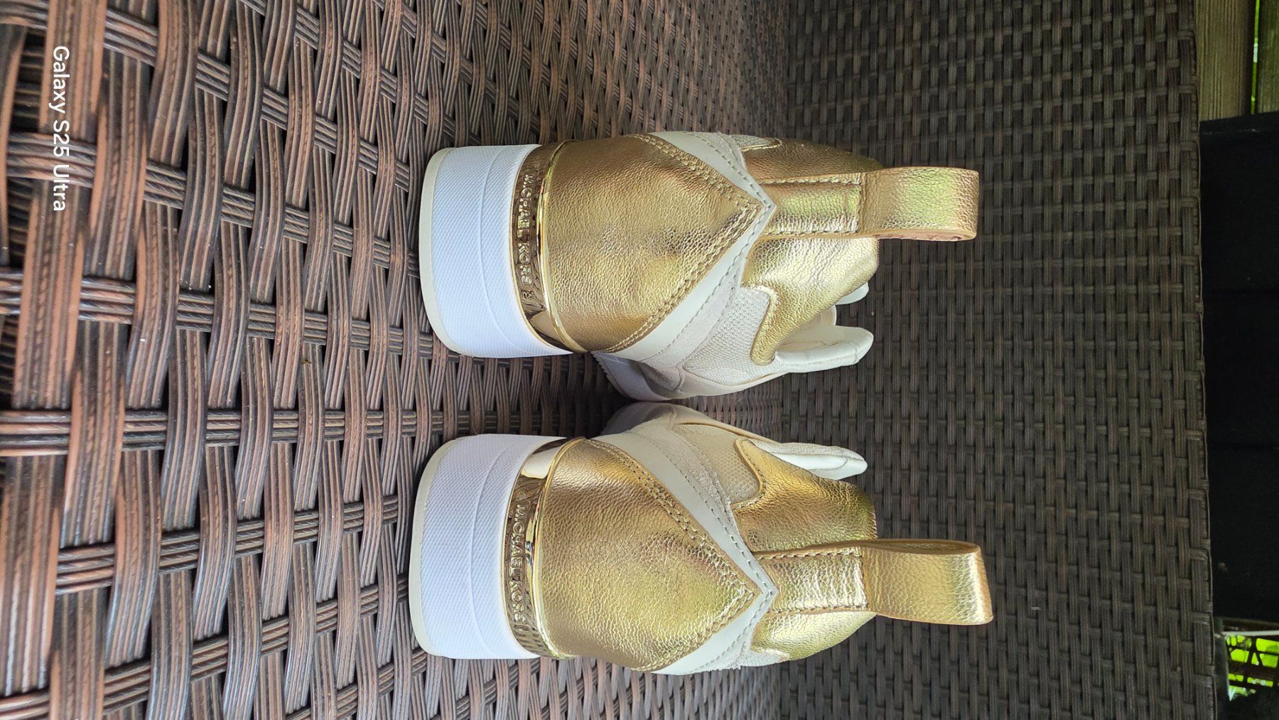 Scarpe da donna: Golden Shoes – Usato da Diepoldsau venduto da Kaufrausch82