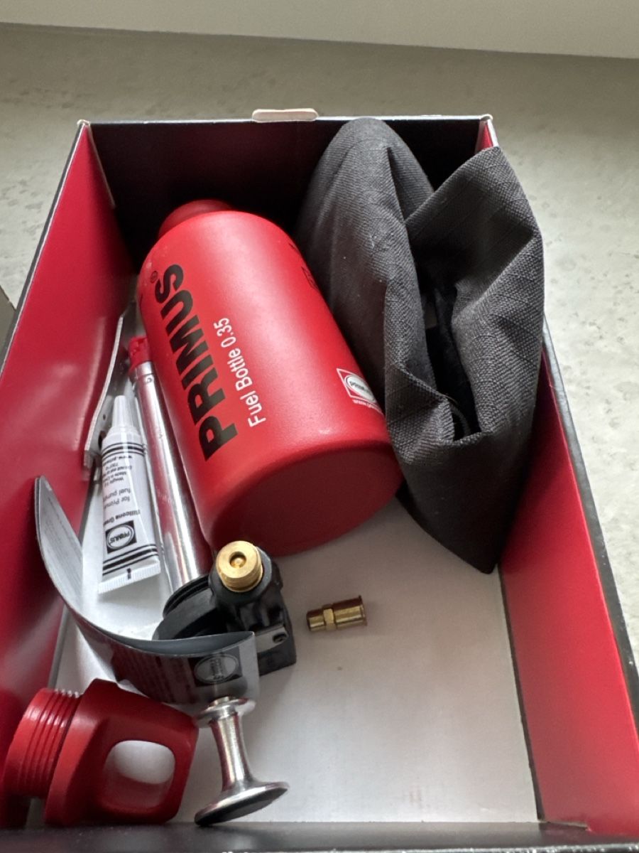 Tutti gli attrezzi: PRIMUS Multifuel Kit neu im Kasten – Nuovo (secondo la descrizione) da Niederscherli venduto da Doene0