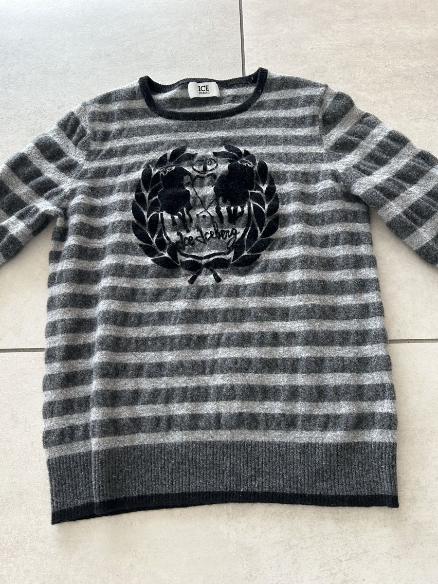 Maglioni & Felpe: Pullover von Ice Berg Grösse.S in Top Zustand – Usato da Lengnau BE venduto da M.Laib 1