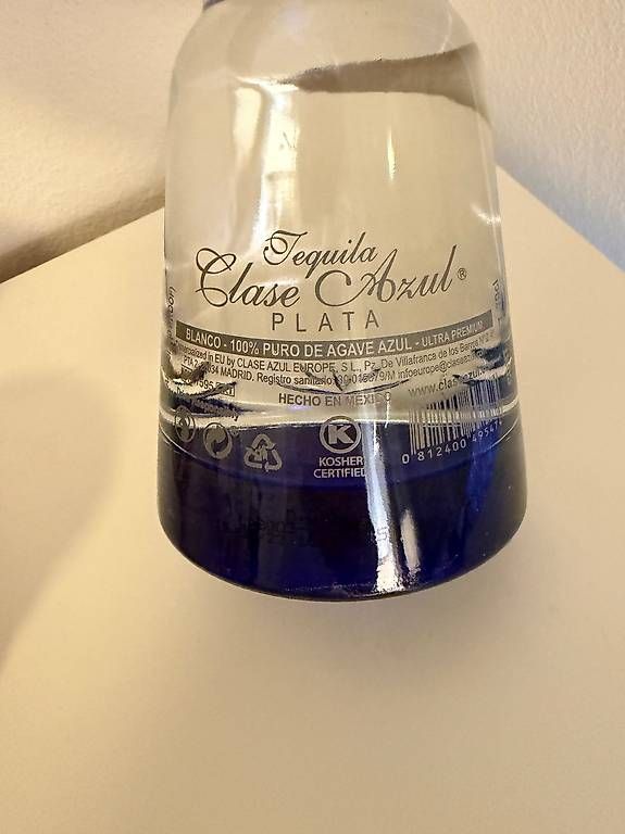 Bevande alcoliche: Clase Azul Plata neuve scellée  tequila premium – Usato da Carouge GE venduto da mil_hrf8 1