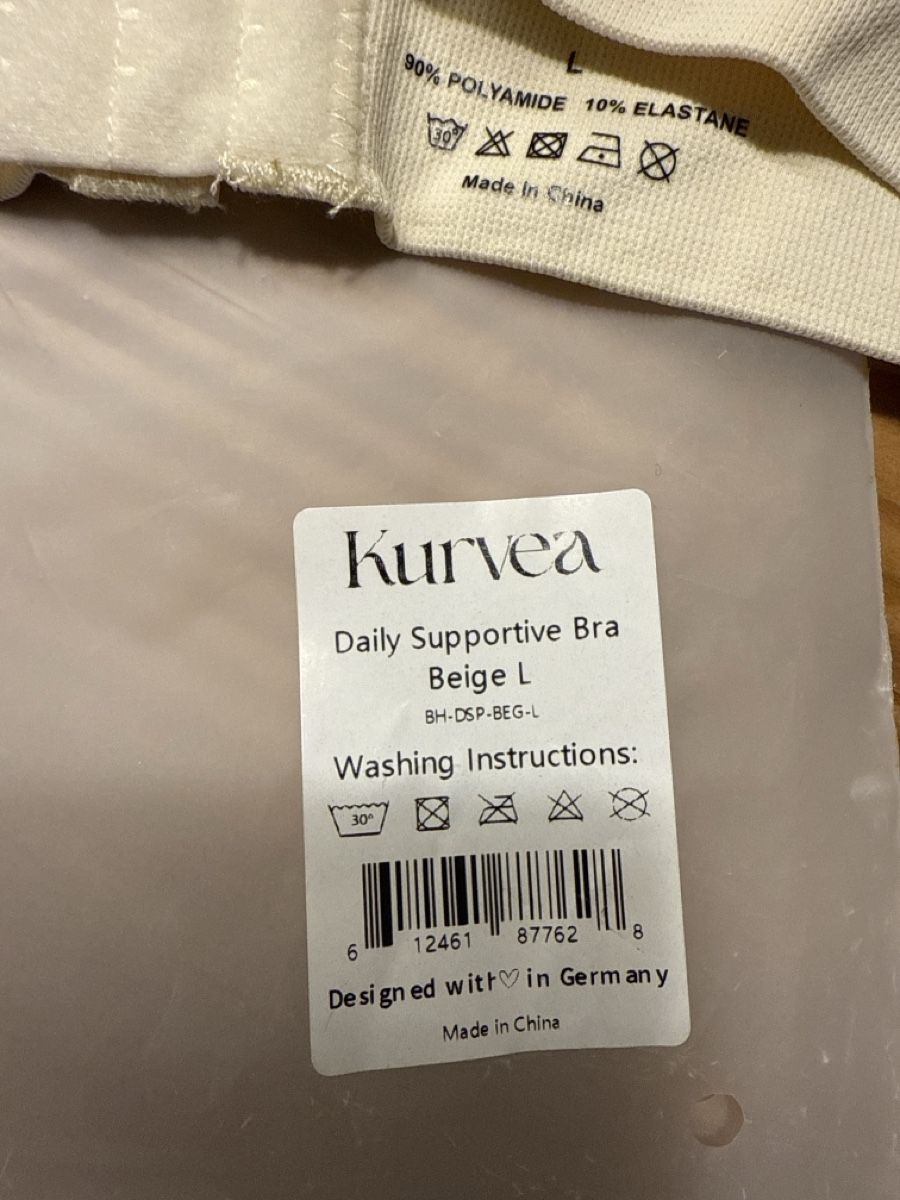 Altra biancheria intima: BH Gr L von Kurvea, beige – Nuovo e nell'imballaggio originale da Zell ZH venduto da Guffos 1