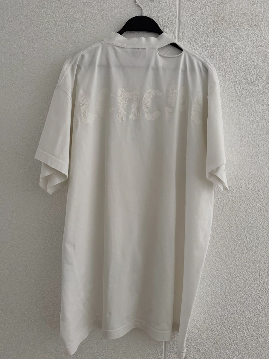 Balenciaga T-Shirts: Balenciaga Oversized T-Shirt – Neu und originalverpackt aus Zürich von ReStyle. 2