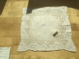 Taschentuch, alles Handarbeit
