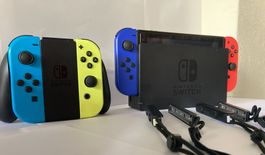 Nintendo Switch inklusive zusätzliches Joy-Con Set