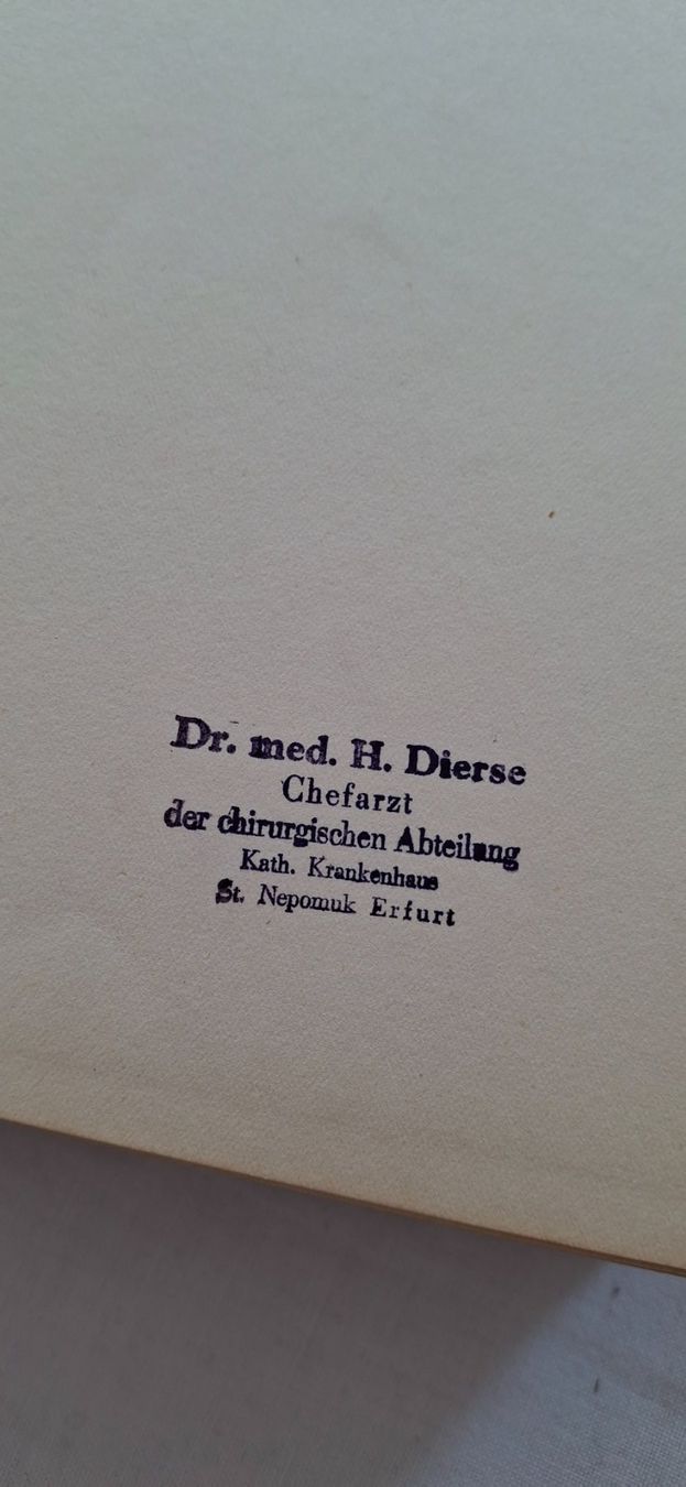 Libri: Medizinbuch – Usato da Lachen SZ venduto da Isuma 2
