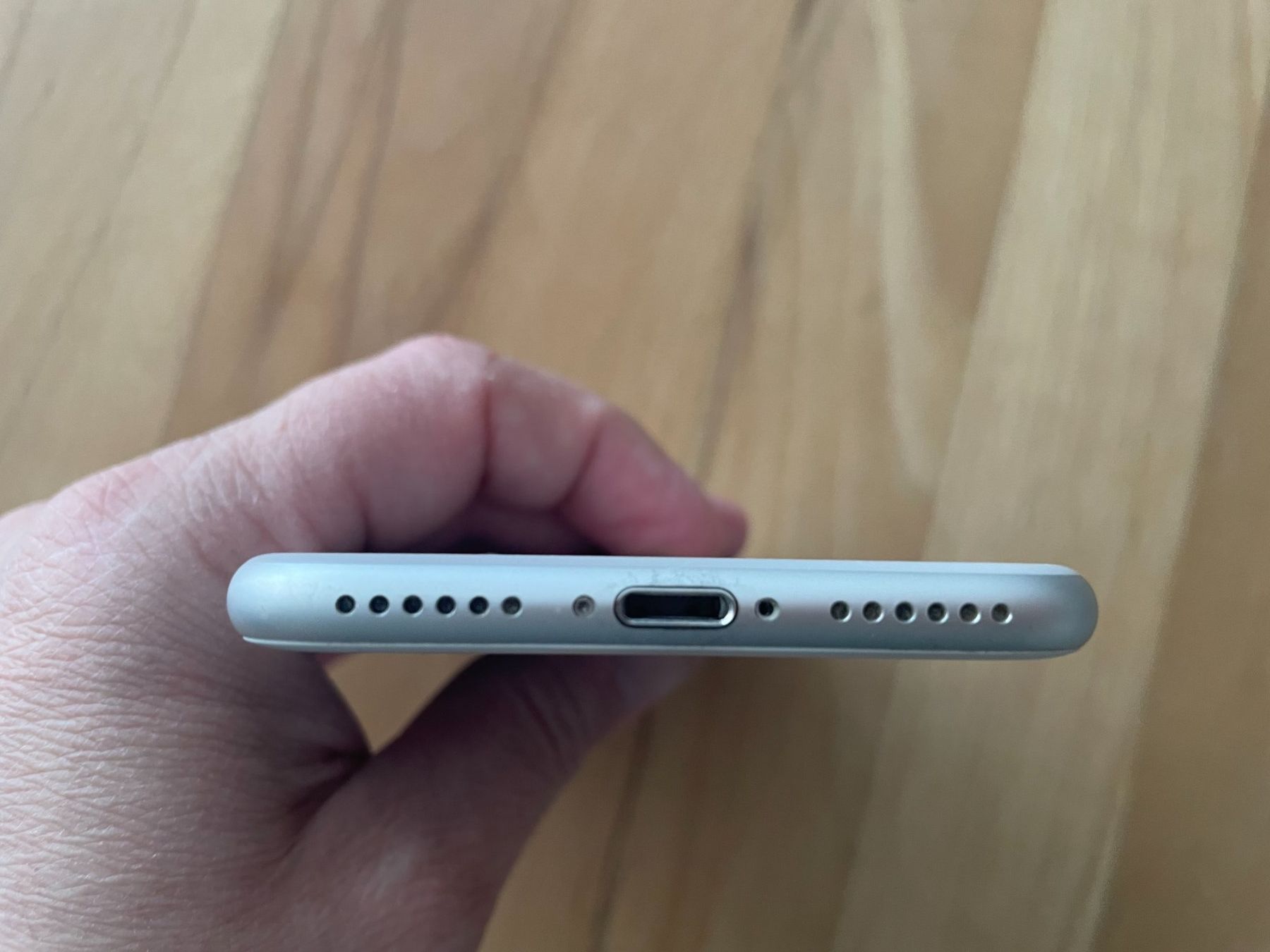 Apple Telefoni cellulari / Smartphones: iPhone 7 128GB Silber – Usato da Zell ZH venduto da johsu79 9