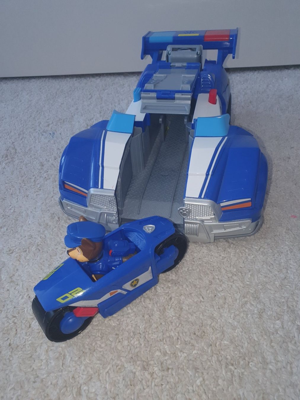 Veicoli per bambini: Paw Patrol Chase Polizei Auto mit Soundeffekt – Usato da Altendorf venduto da MiriCaj 5